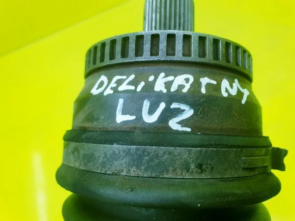 Vänster fram CV-axel Audi A6 C5 1.8 T 2.4 Manuell image 3