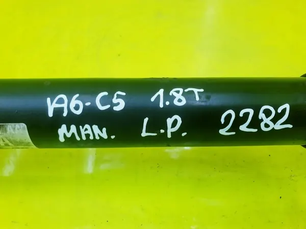 Vänster fram CV-axel Audi A6 C5 1.8 T 2.4 Manuell image 8