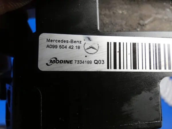 Rechter radiatorbevestiging OEM A0995044218 Mercedes GLC image 3