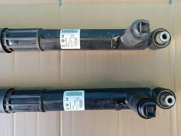 OEM 3Q0512009AF Hinterer Stoßdämpfer für Skoda Superb image 3