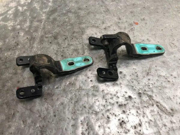 Charnière de coffre APU27607 pour Mercedes W205 Break image 3