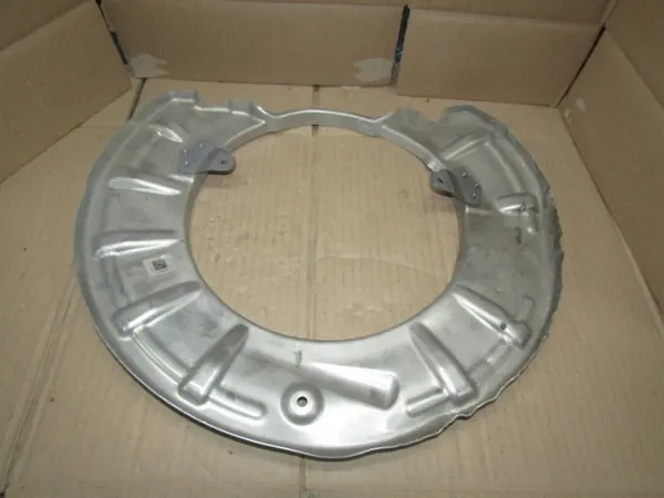 Porsche 991 Bromsskivsskydd OEM 99135180602 image 6