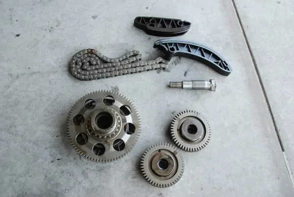 Steuerketten-Spanner Mercedes W212 2.2 CDI - Gebraucht image 3