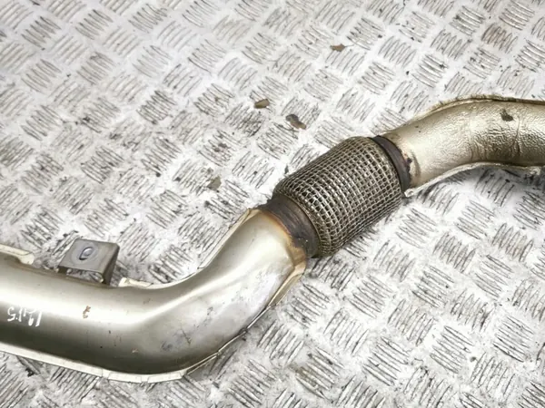 Conector de escape direito Audi A4 S4 B9 2017 image 10