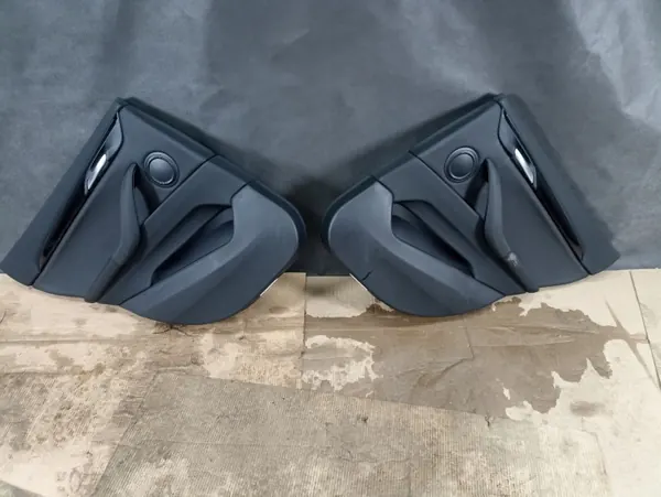 Deurbekleding BMW X1 F48 OEM BOCZEK DRZWI TYŁ LEWY PRAWY image 2
