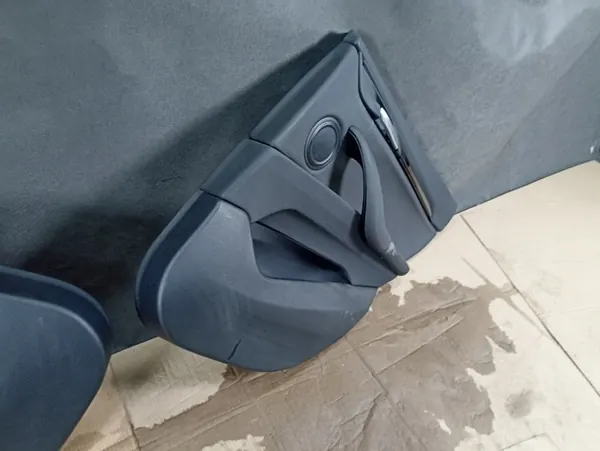 Deurbekleding BMW X1 F48 OEM BOCZEK DRZWI TYŁ LEWY PRAWY image 6