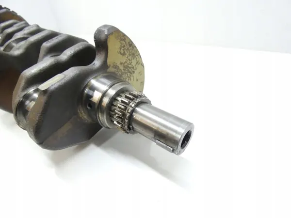 Kampiakseli OEM WAŁ KORBOWY NISSAN PRIMERA P12 1.8 image 6