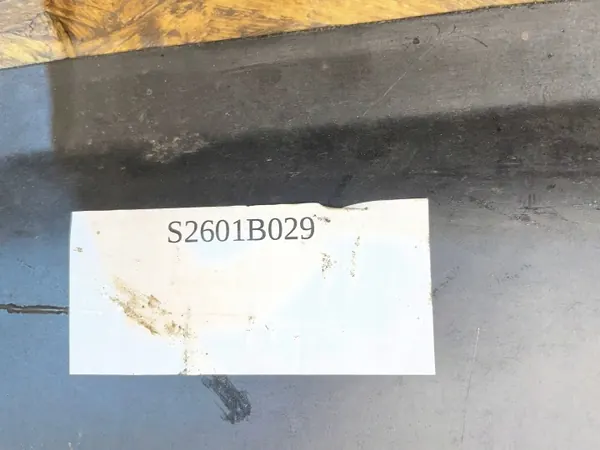 OEM A1675200000 S2601B029 Grille Pare-Choc Avant image 10