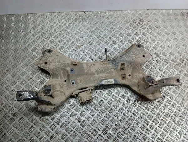 Subchassi dianteiro KIA Sportage 2011 OEM 624012Y300 image 2