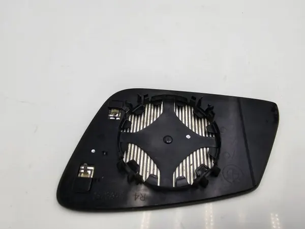 Inserção de espelho BMW OEM 51167441036 - Usado image 4