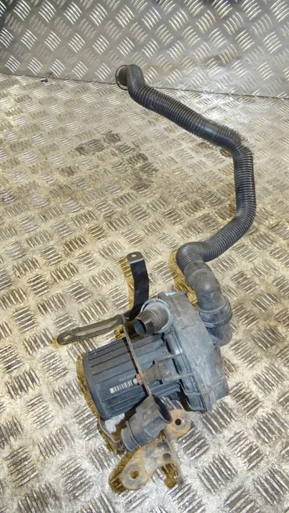 Pompe à air secondaire OEM 079959253 pour Audi A5 image 3