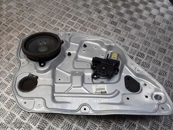 Volvo V70 ikkunan säädin OEM 983041102 image 3