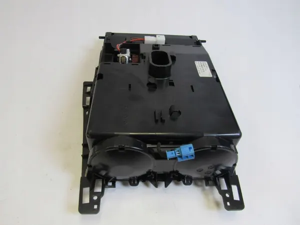 Center Console Opslag Mercedes-Benz E W212 A2126805750 image 6