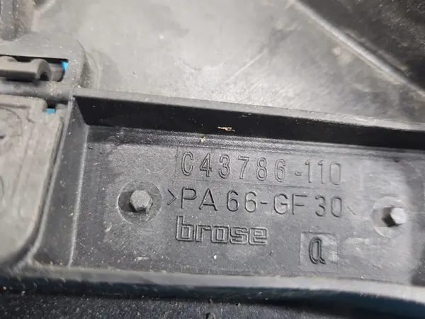 Radiatorventilator OEM 31657361 voor Volvo S90 II 2.0T image 4