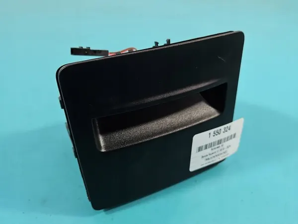Cendrier Tunnel OEM 3V0863284 pour Skoda Superb III image 2