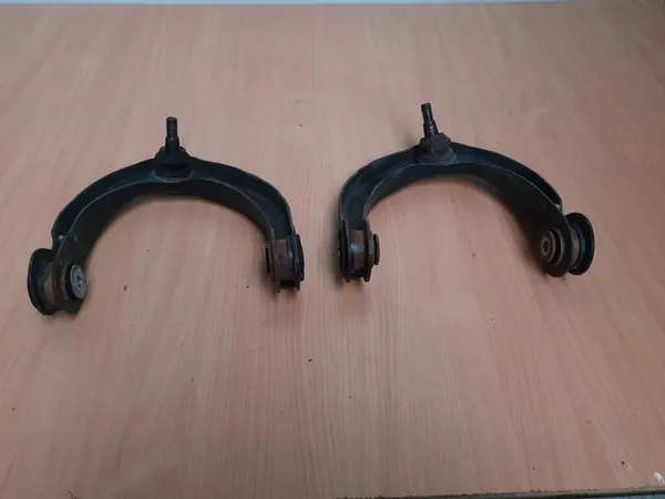 JEEP GRAND CHEROKEE WK2 Braccio di Controllo Superiore Destro image 10