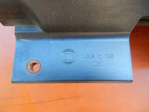 Lámpara trasera izquierda FIAT DOBLO II 10- OEM 51810674 image 8