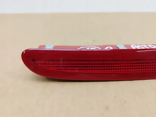 Kolmas Jarruvalo Opel Astra J IV 2009-2012 5 Ovea HB image 3