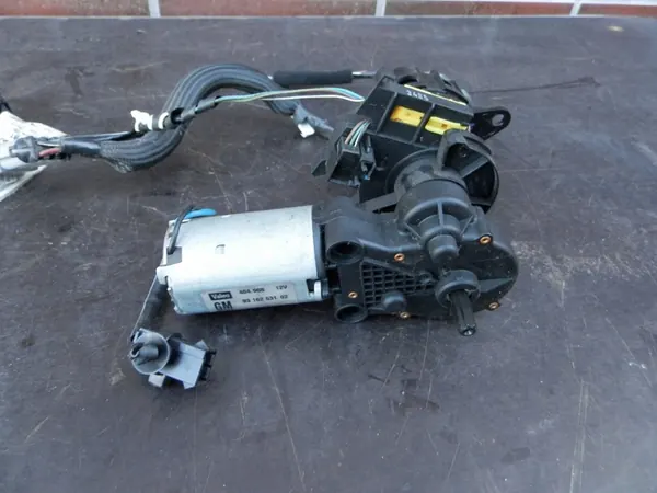 Kattoteline Moottorimekanismi Opel Tigra B 93162531 image 6