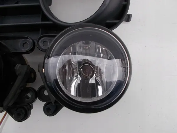 Set Griglie Fari Antinebbia VW Golf V image 3