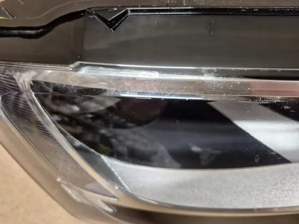 Farol Dianteiro Direito Volkswagen Jetta VI Europa 5C7941006H image 5