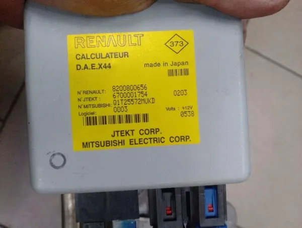 Elektrische Servolenkung Renault Twingo II 8200809483 image 4
