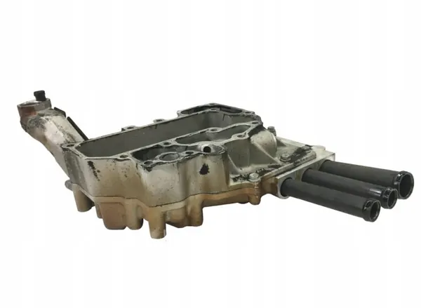 Couvercle de refroidisseur d'huile MAN OEM 51056050045 image 3