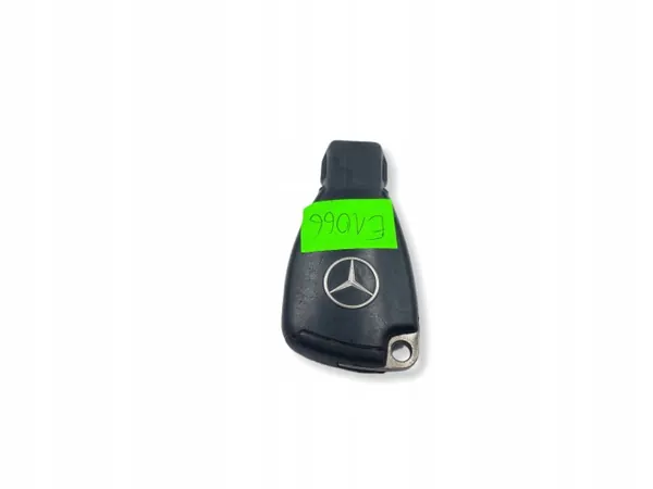 Télécommande Mercedes OEM UHP2352 - 3 Boutons Occasion image 6