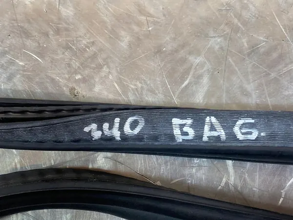 Joint de hayon Jaguar F-Pace 2018 FOB39676 image 3