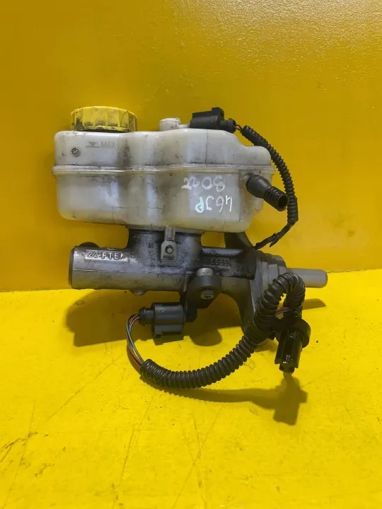 Bromsvätskebehållare OEM YBV14492 för Seat Ibiza image 3