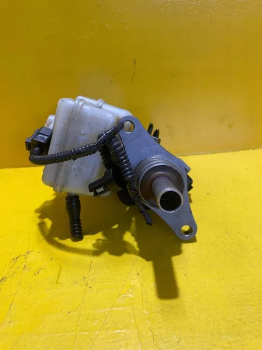 Bromsvätskebehållare OEM YBV14492 för Seat Ibiza image 4