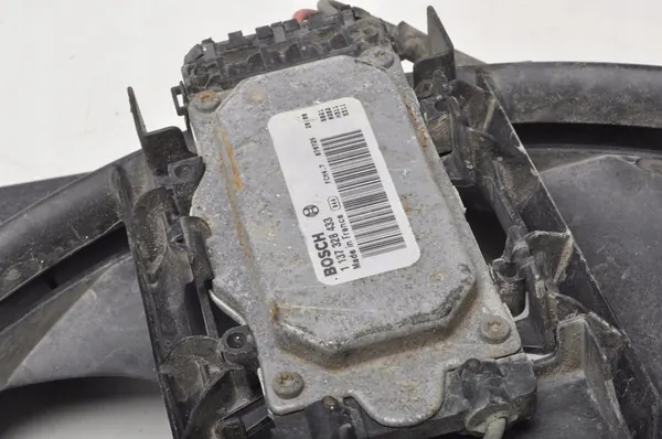 Kylarrubrik VOLVO S80 V70 XC70 30792866 image 2