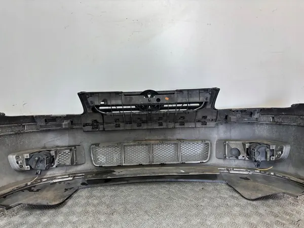 Paraurti anteriore VW Polo III 6N 99- image 6