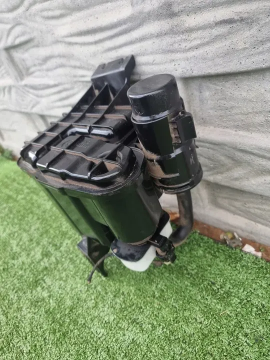 FILTRE À CARBURANT CHRYSLER PACIFICA 3.6 P52030368AG image 4