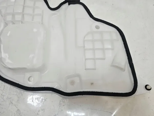Dörrisolering V/V Toyota Corolla Cross OEM image 8