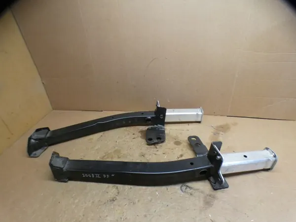 OEM 9836340380 Goupille Zone Déformable Peugeot 2008 II image 2