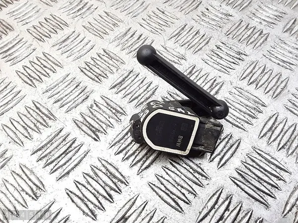 Capteur de niveau BMW 3 Series E90 E91 2009 6785205 image 1