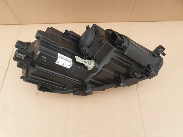 VW TOURAN II 2 1T1 VASEN ETULAMPPU EUROOPPA image 4