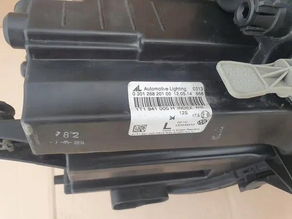 VW TOURAN II 2 1T1 VASEN ETULAMPPU EUROOPPA image 6