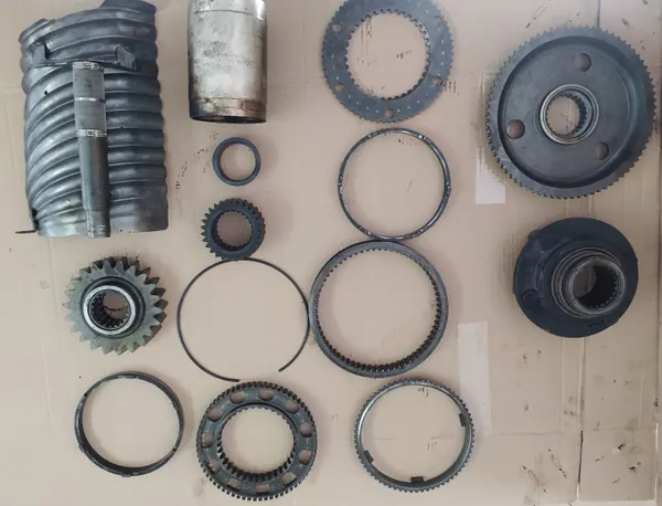 Pièces de boîte de vitesses Scania OEM 33 pour série R image 2