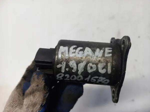Válvula EGR Renault Megane 1.9 DCI 8200157971 image 3