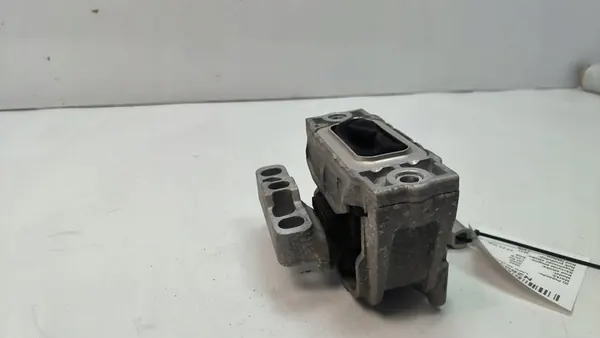 Soporte de motor Audi 5N0 199 262 G image 3