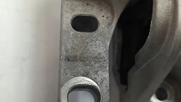 Soporte de motor Audi 5N0 199 262 G image 4