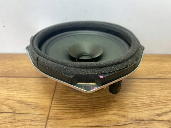 Haut-parleur aigu arrière OEM 23125287PINYA Chevrolet image 2