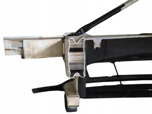Framstötfångarbalk OEM för BMW 3 F30 2011-2018 image 8