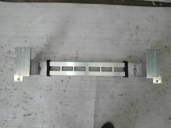 Land Rover Range Rover Sport Frontstoßstangen-Träger OEM M8E210005A image 3