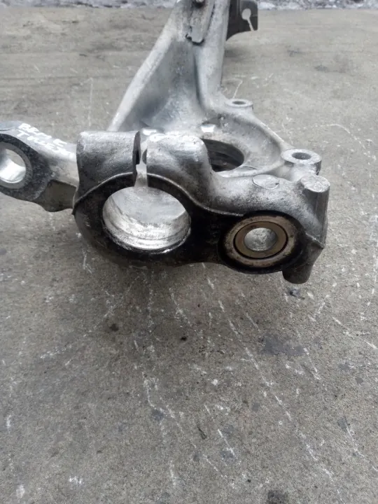 Audi A4 B8 A5 Q5 Vorderachsschenkel OEM 8K0407258AA image 9