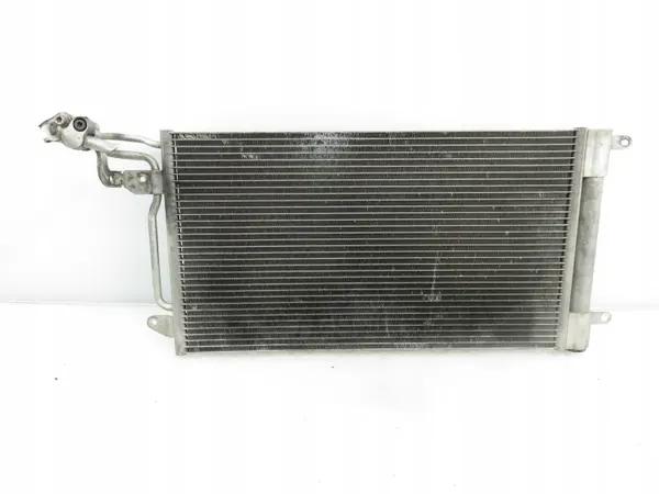 Gebruikte AC-condensor OEM CHŁODNICA KLIMATYZACJI SEAT Ibiza IV image 2