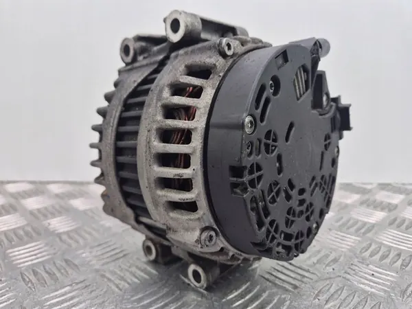 Vaihtovirtageneraattori Mercedes-Benz S500 OE A 013 154 05 02 image 3