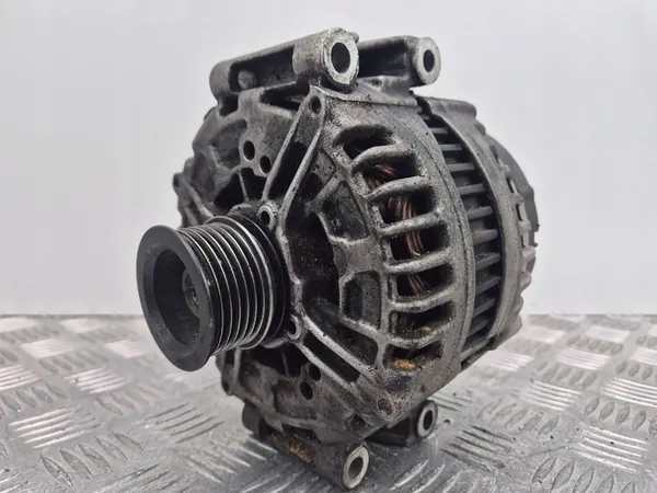 Vaihtovirtageneraattori Mercedes-Benz S500 OE A 013 154 05 02 image 4